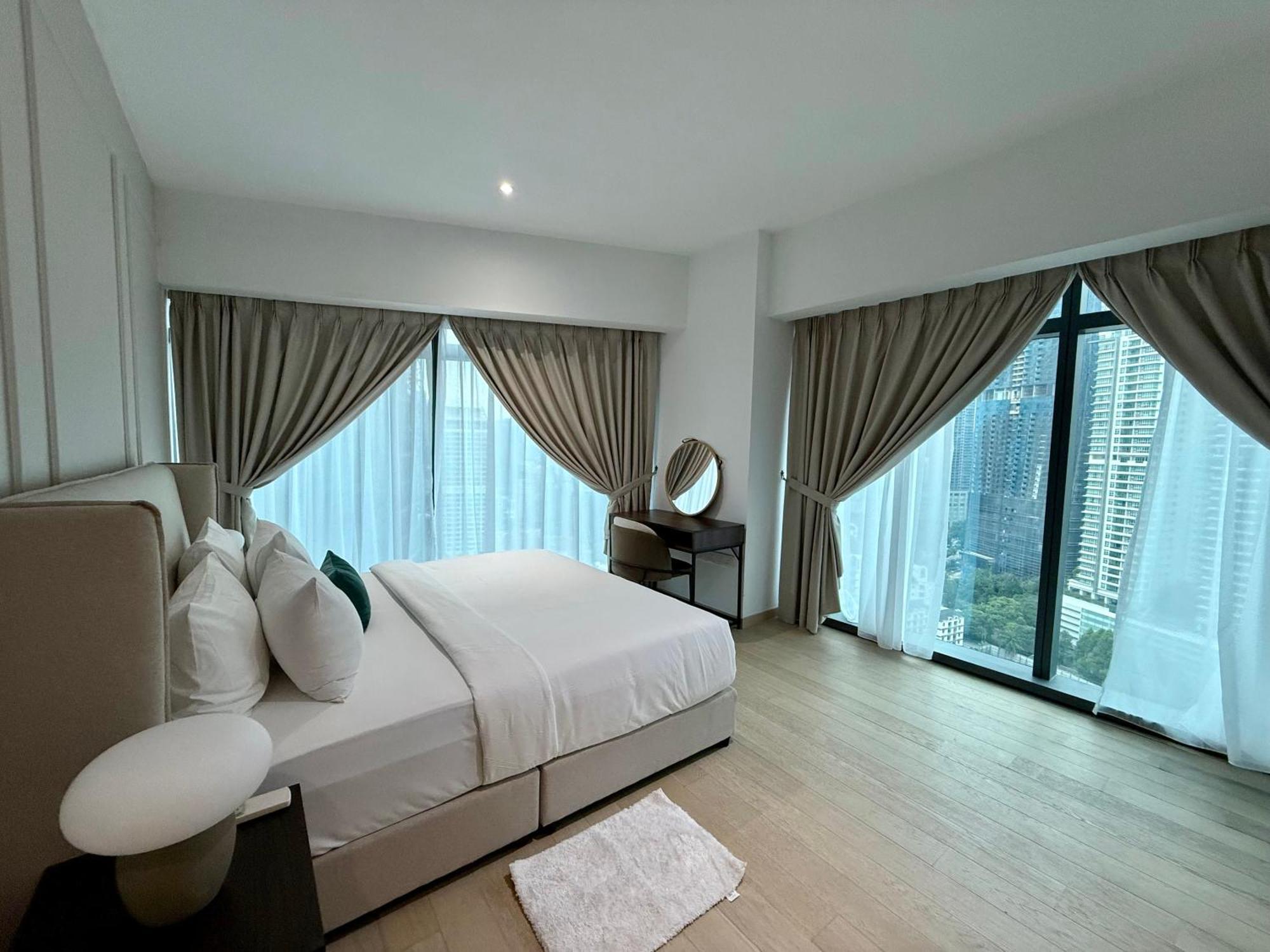 Eaton Residence Klcc Kuala Lumpur Buitenkant foto